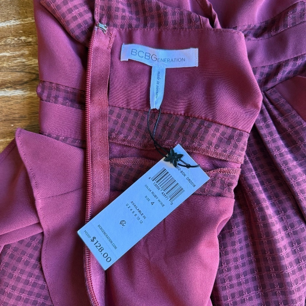 BCBG Generation Ruby Wine Ruffle Maxi Dress Size 4 - Picture 8 of 9